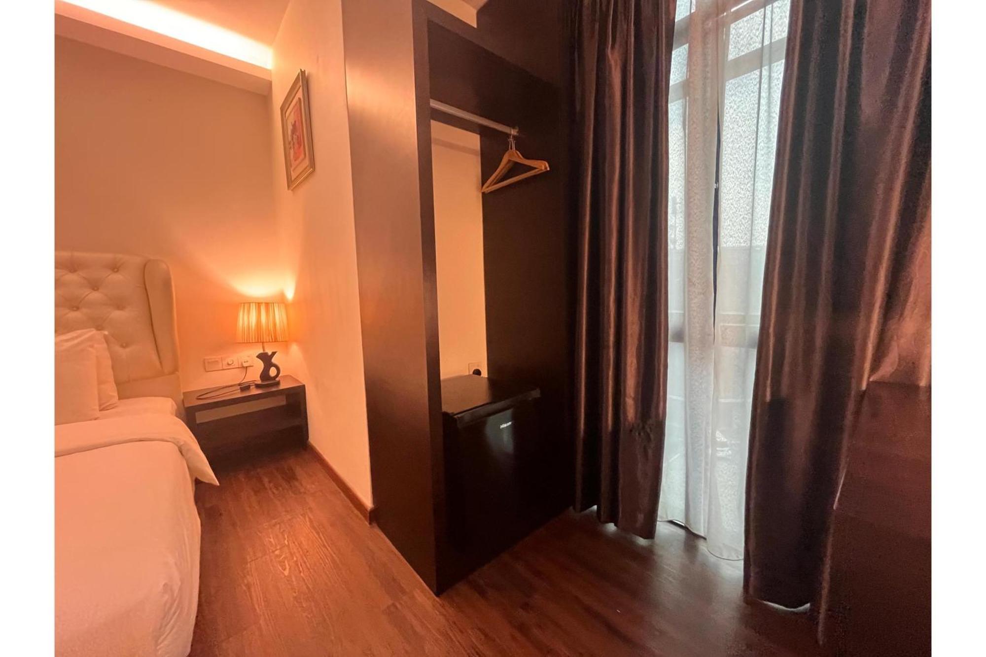 Hotel Capital O 91074 Grand World Johor Bahru