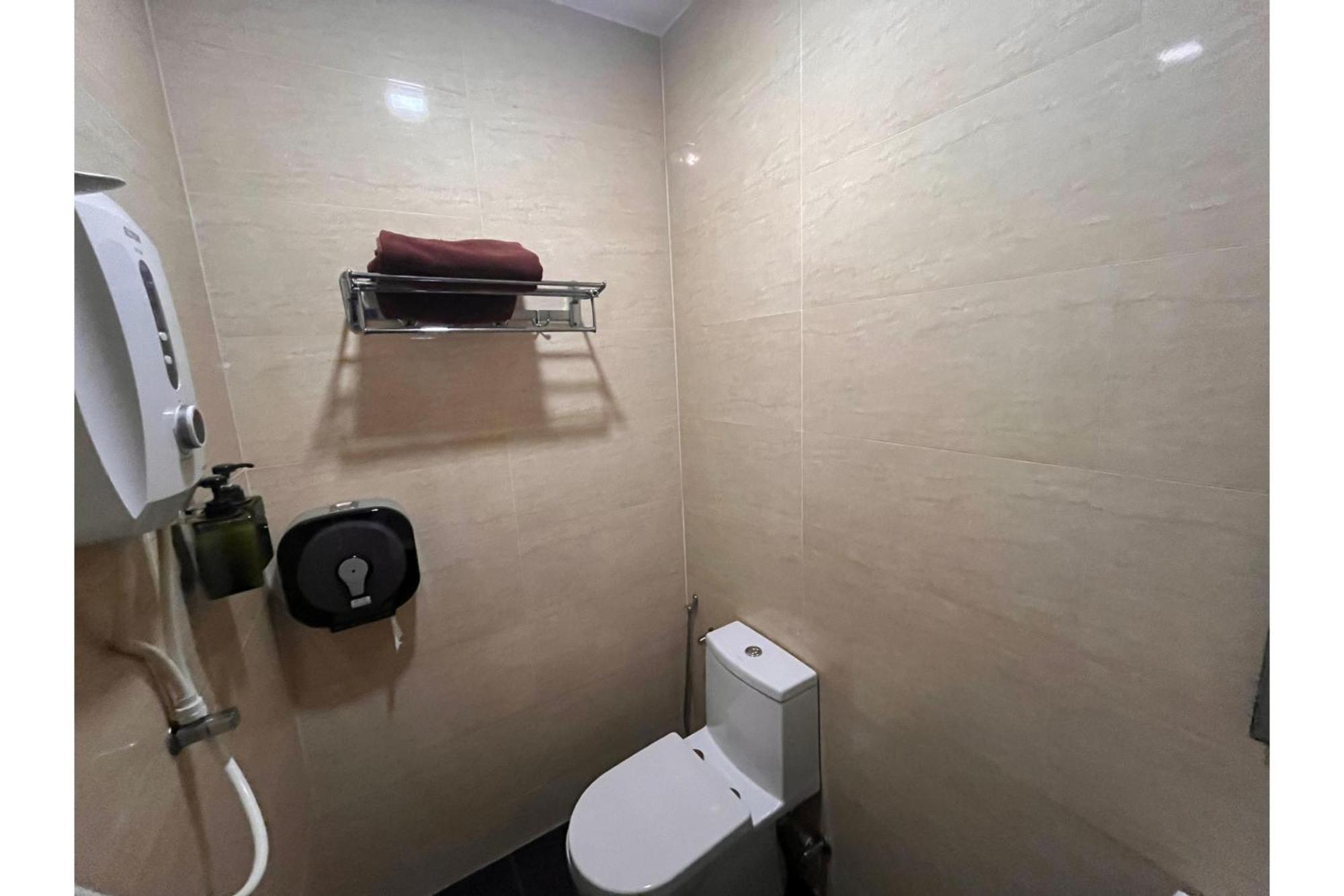 Capital O 91074 Grand World Johor Bahru