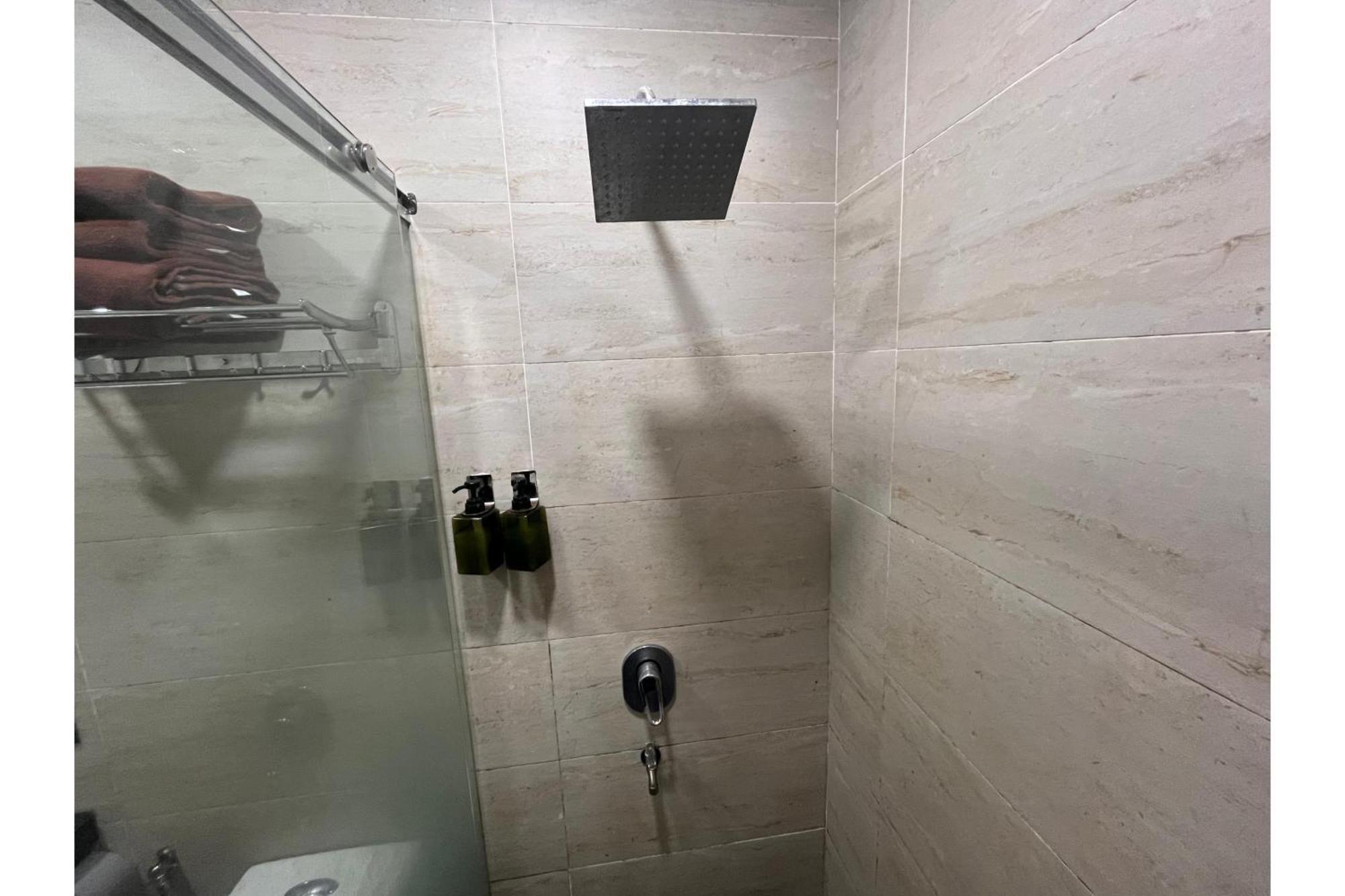 Hotel Capital O 91074 Grand World 3*